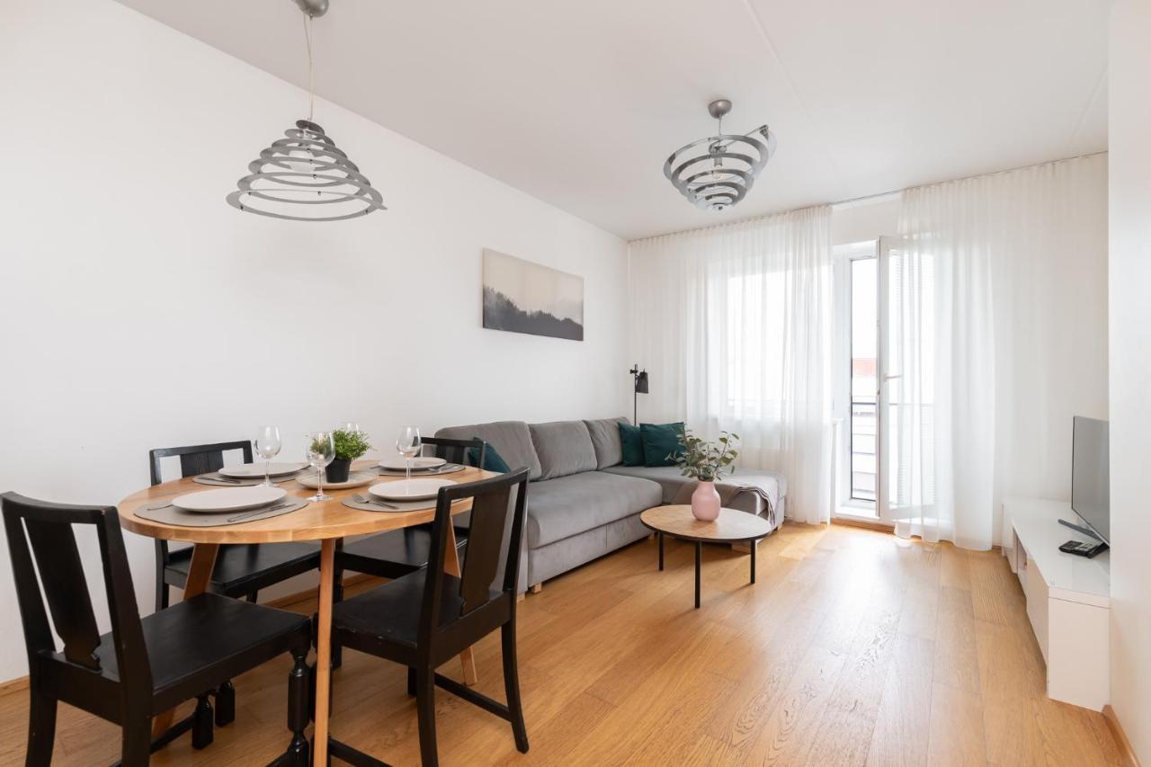 Orange Sipelga Balcony & Free Parking Apartment Tallinn Exterior photo